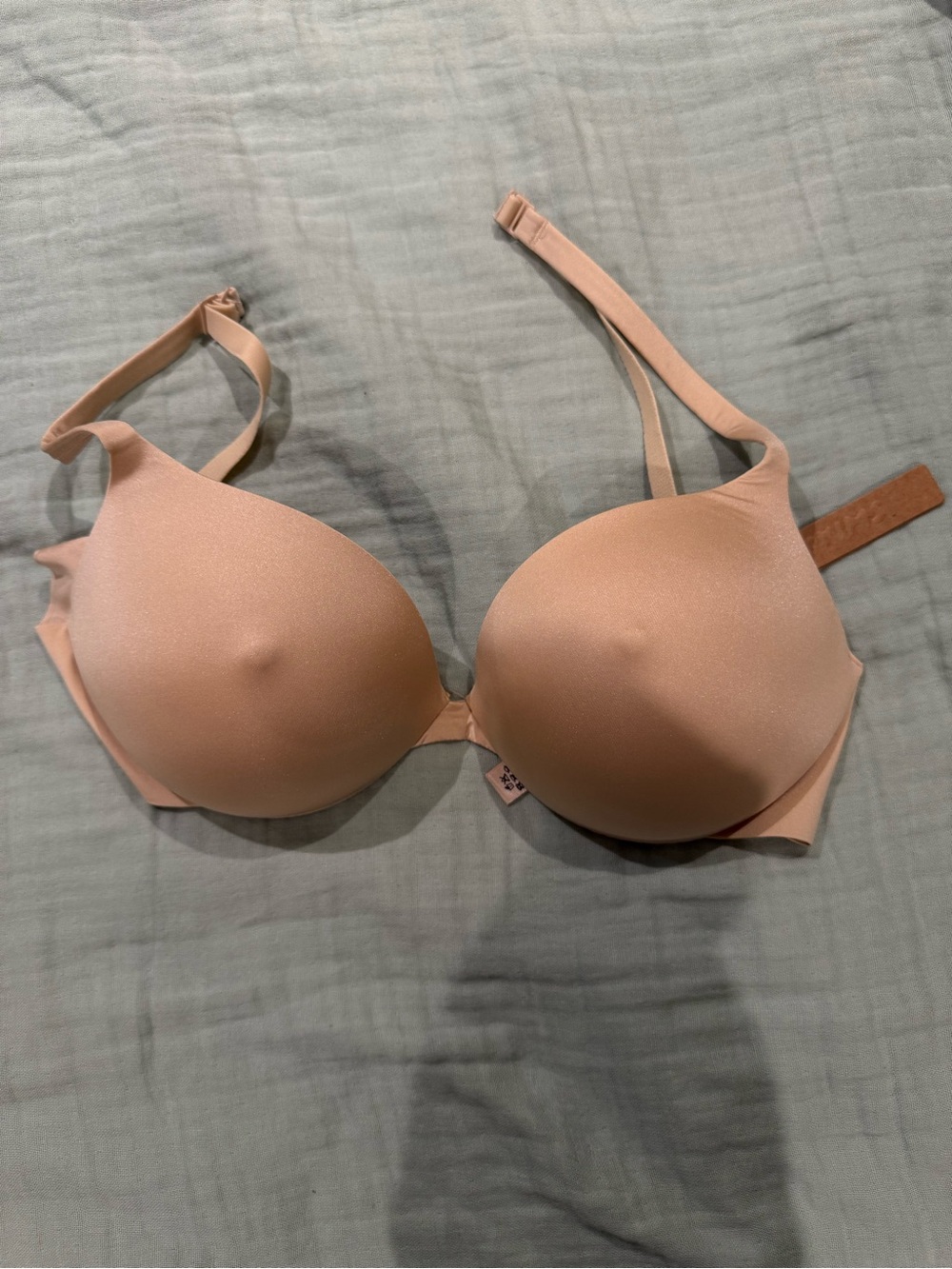 Skims nipple bra